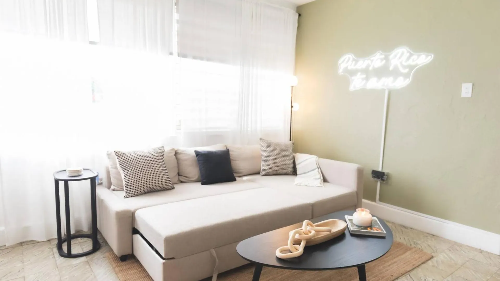 Prime Apartment Near Beach, Dining & Nightlife! 산후안 푸에르토리코